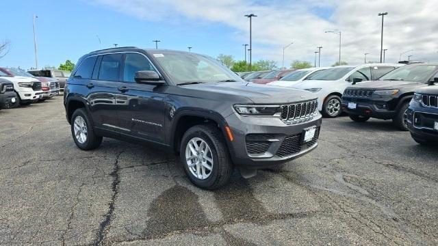 new 2024 Jeep Grand Cherokee car, priced at $35,470