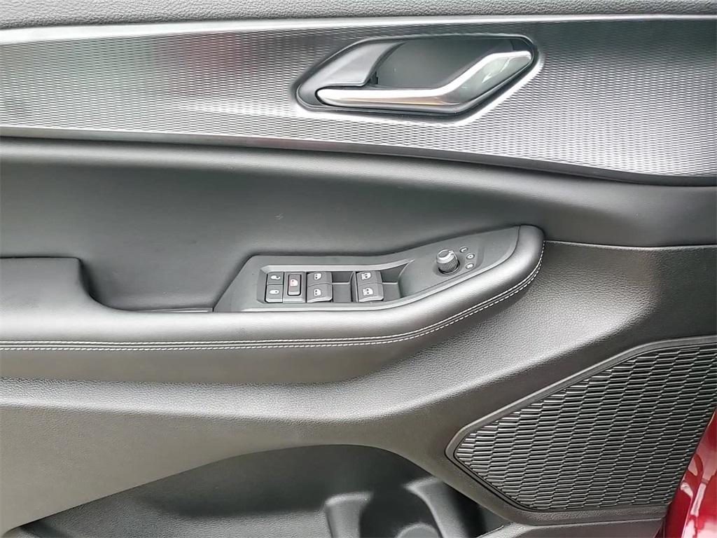 new 2025 Jeep Grand Cherokee car, priced at $38,386