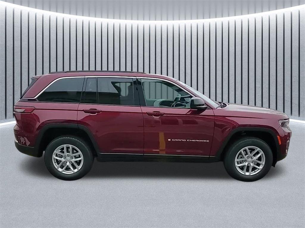 new 2025 Jeep Grand Cherokee car, priced at $38,386