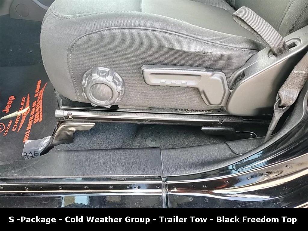 used 2018 Jeep Wrangler Unlimited car, priced at $21,291