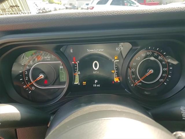 new 2025 Jeep Wrangler car, priced at $45,051