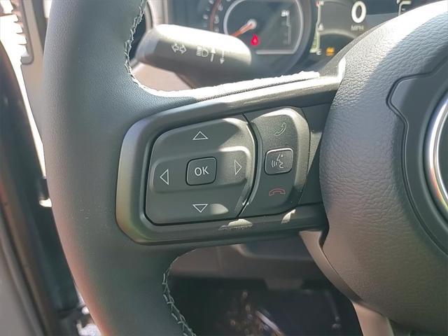 new 2025 Jeep Wrangler car, priced at $45,051