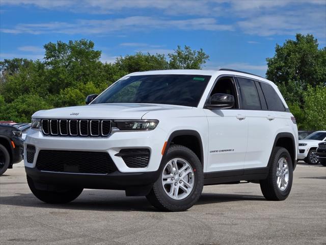 new 2024 Jeep Grand Cherokee car, priced at $35,830