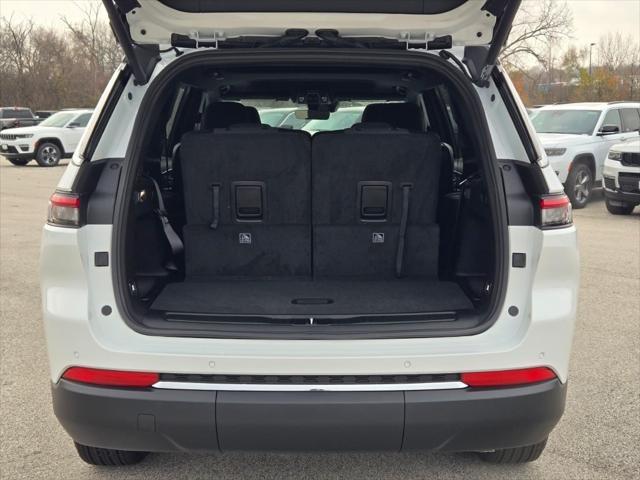 new 2025 Jeep Grand Cherokee L car, priced at $42,125