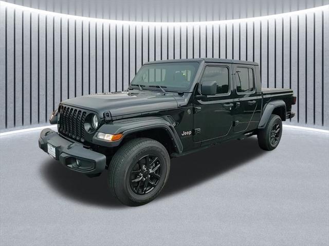 used 2022 Jeep Gladiator car, priced at $32,995