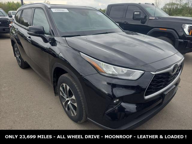 used 2020 Toyota Highlander car, priced at $35,895