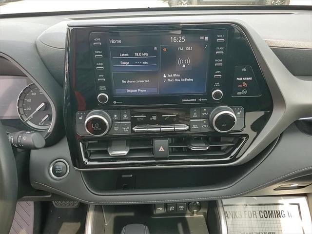 used 2020 Toyota Highlander car, priced at $33,995