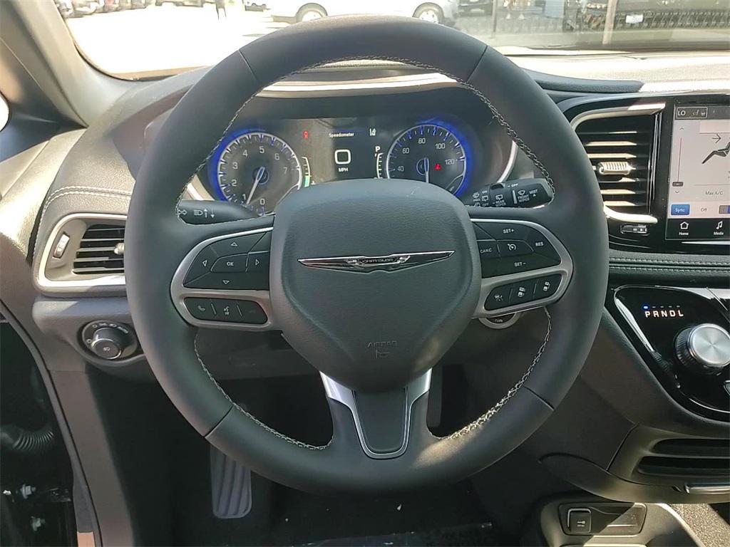 new 2026 Chrysler Pacifica car, priced at $46,485