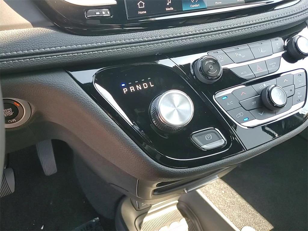 new 2026 Chrysler Pacifica car, priced at $46,485