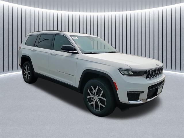 new 2025 Jeep Grand Cherokee L car, priced at $44,515