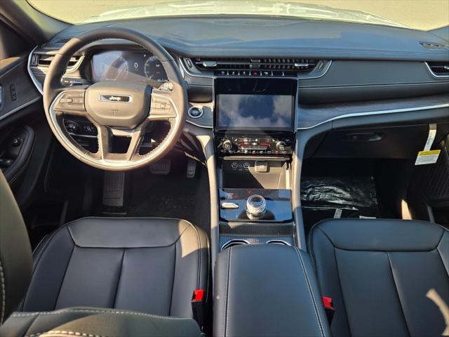 new 2025 Jeep Grand Cherokee L car, priced at $45,515