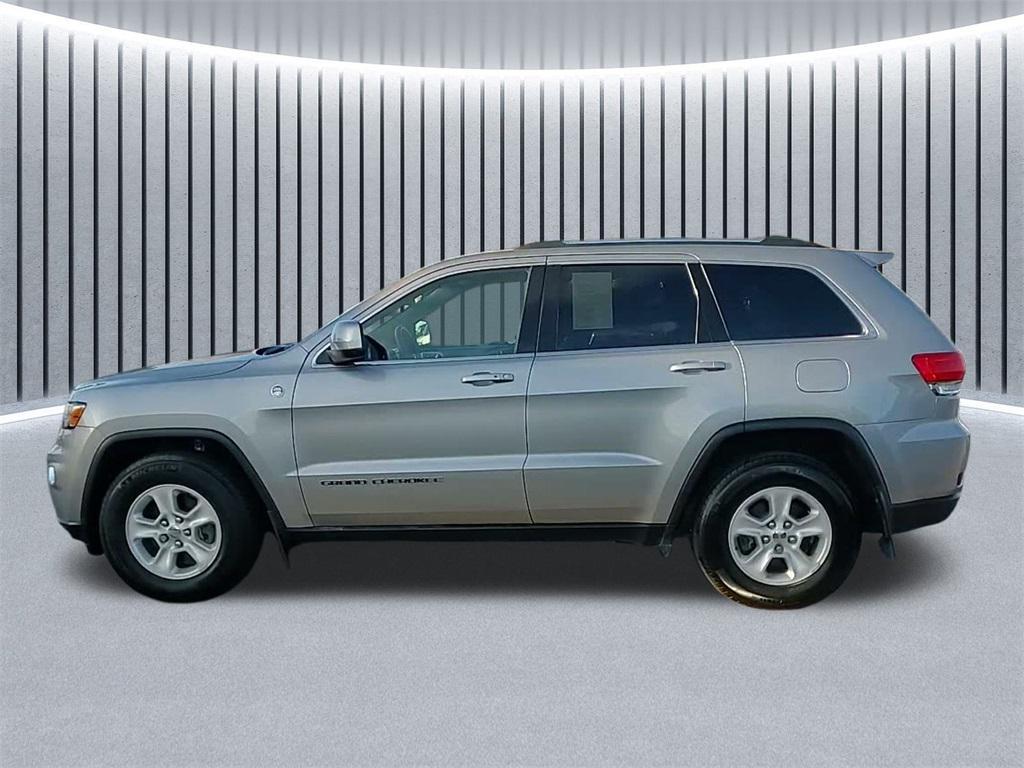 used 2017 Jeep Grand Cherokee car, priced at $15,495