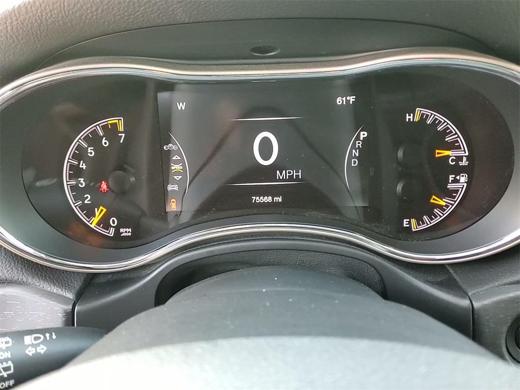 used 2017 Jeep Grand Cherokee car, priced at $15,495