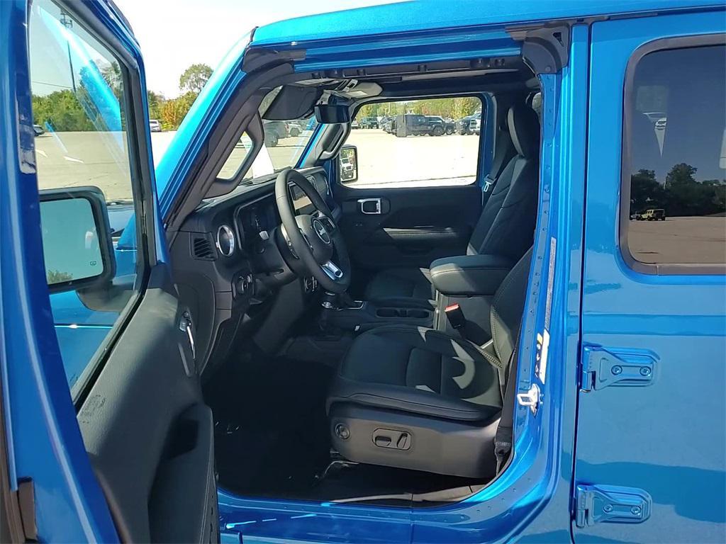 new 2025 Jeep Wrangler car, priced at $50,708