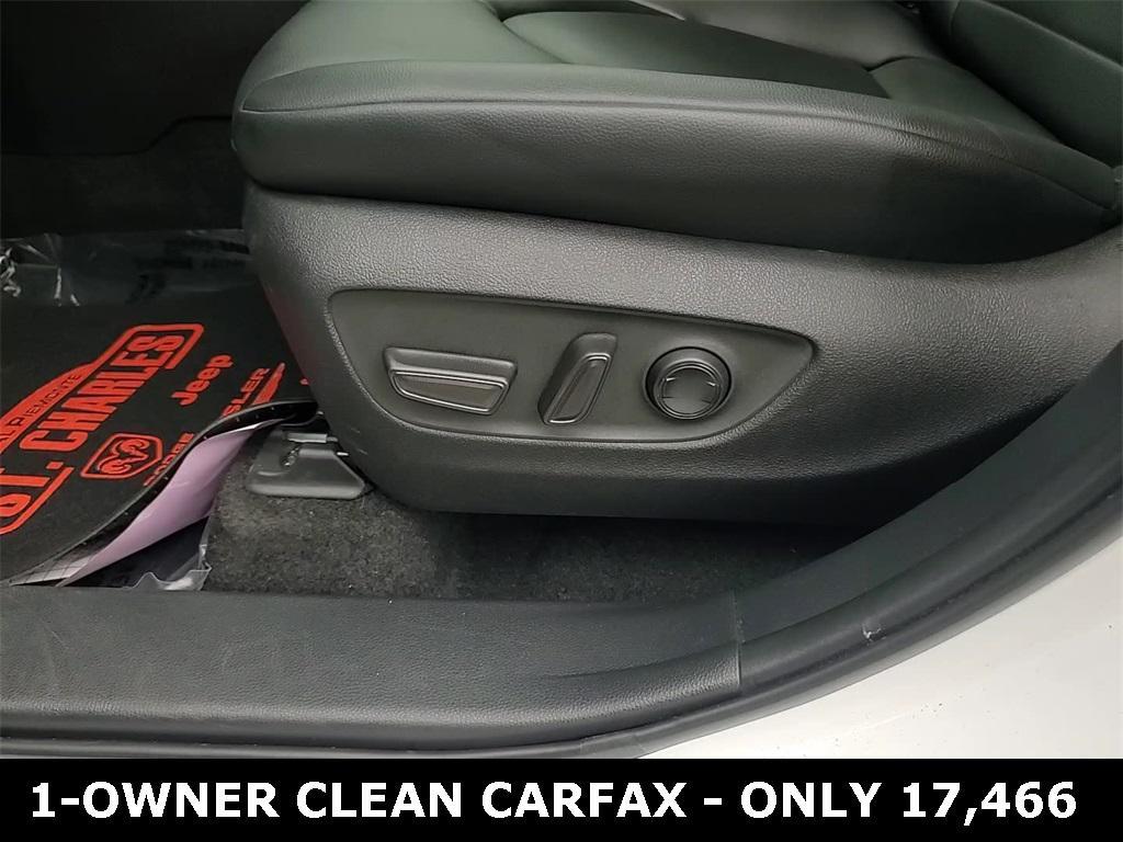 used 2024 Toyota Highlander car, priced at $40,602