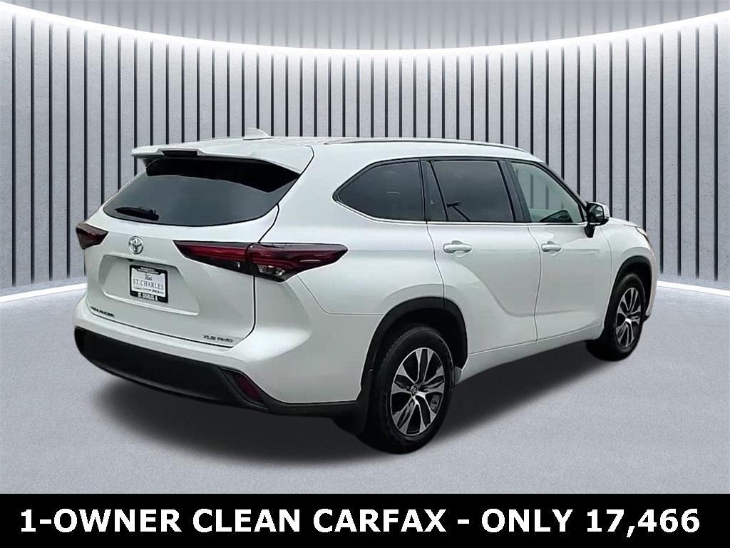used 2024 Toyota Highlander car, priced at $40,602