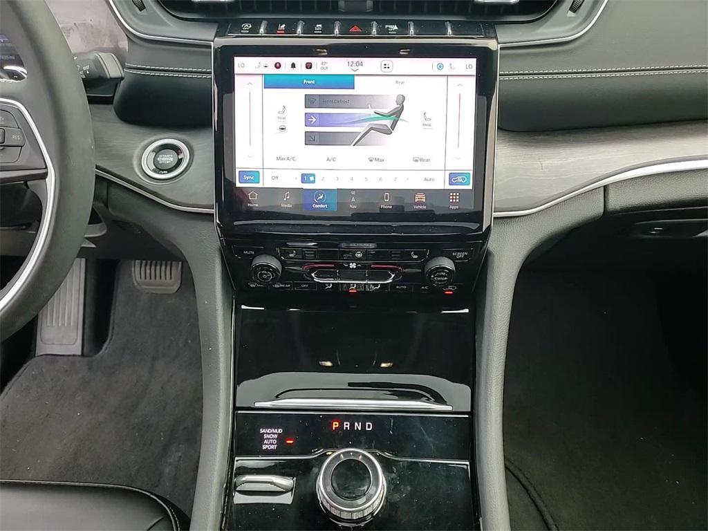 used 2023 Jeep Grand Cherokee L car, priced at $30,655