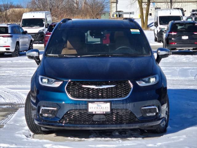 new 2025 Chrysler Pacifica car, priced at $54,475