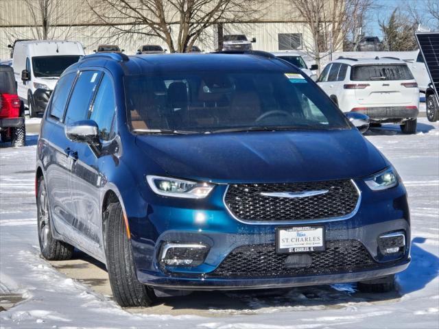 new 2025 Chrysler Pacifica car, priced at $54,475