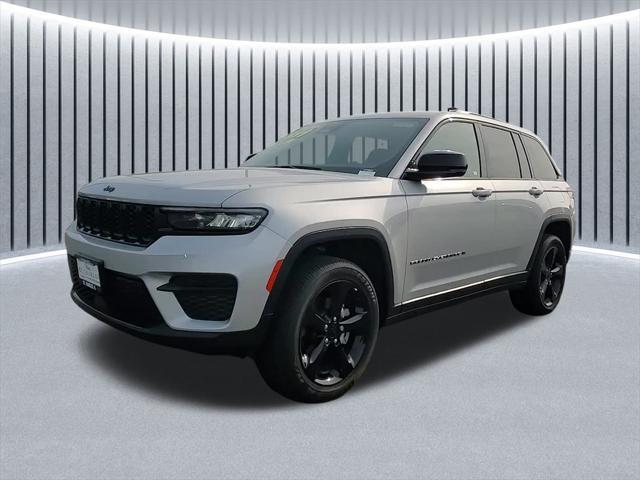 new 2024 Jeep Grand Cherokee car, priced at $40,170