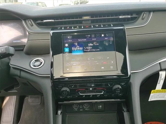 new 2024 Jeep Grand Cherokee car, priced at $40,170