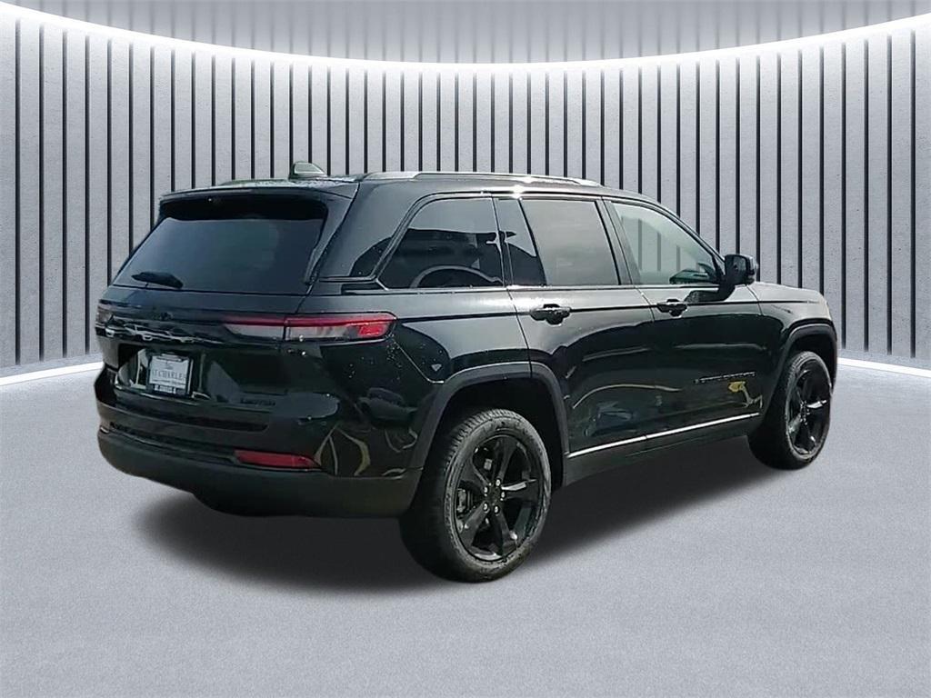 new 2025 Jeep Grand Cherokee car, priced at $50,590
