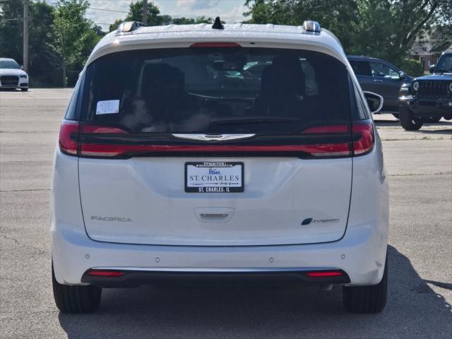 new 2024 Chrysler Pacifica car, priced at $50,190