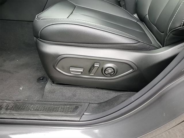 new 2025 Jeep Grand Cherokee car, priced at $44,260