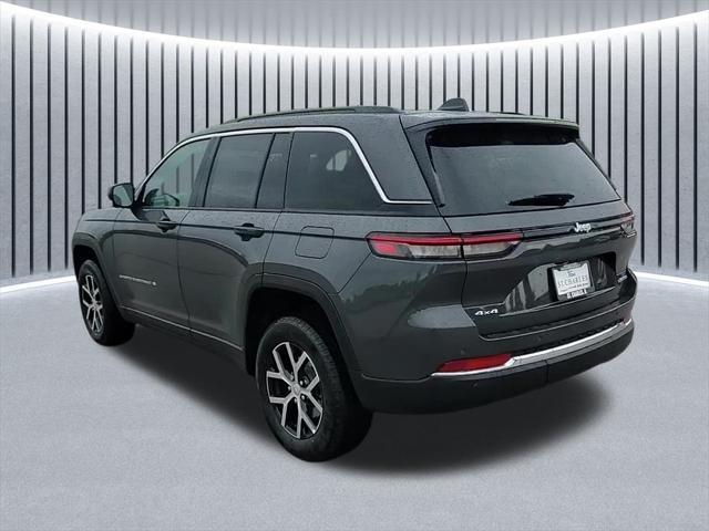 new 2025 Jeep Grand Cherokee car, priced at $44,260