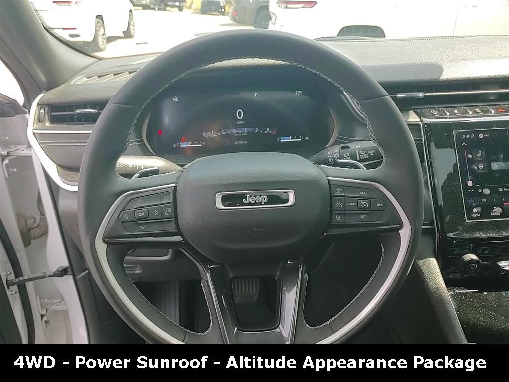 used 2023 Jeep Grand Cherokee car, priced at $22,903