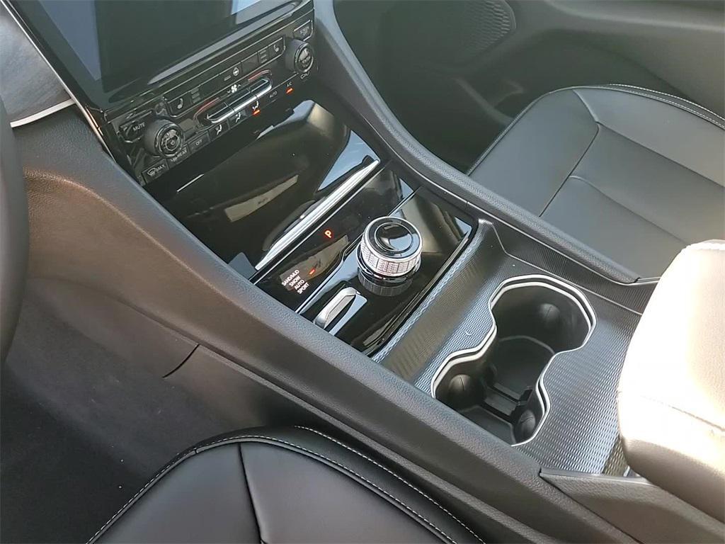 new 2025 Jeep Grand Cherokee L car, priced at $47,752