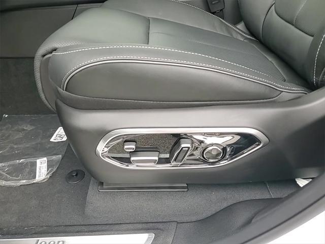 new 2025 Jeep Grand Cherokee car, priced at $62,116