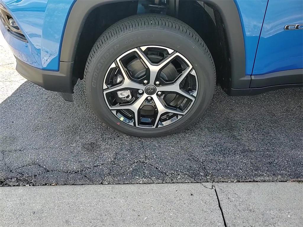 new 2026 Jeep Compass car, priced at $32,229