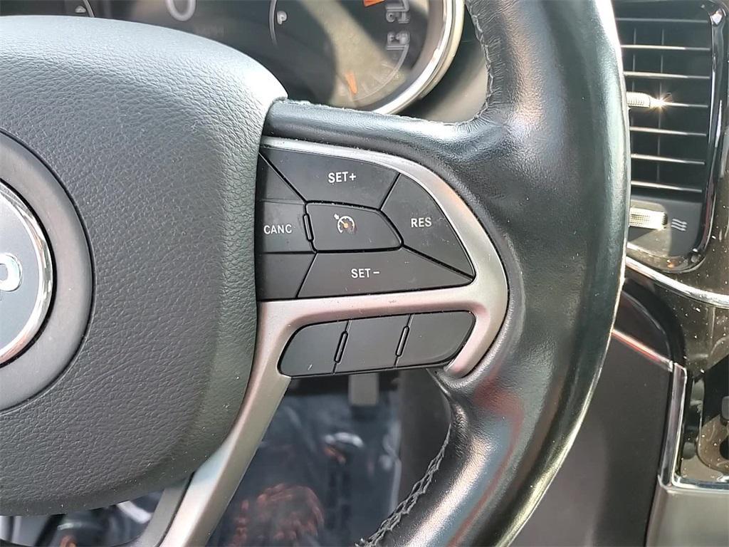 used 2020 Jeep Grand Cherokee car, priced at $23,349