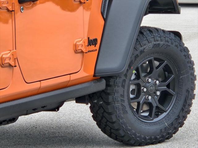 new 2025 Jeep Wrangler car, priced at $52,170