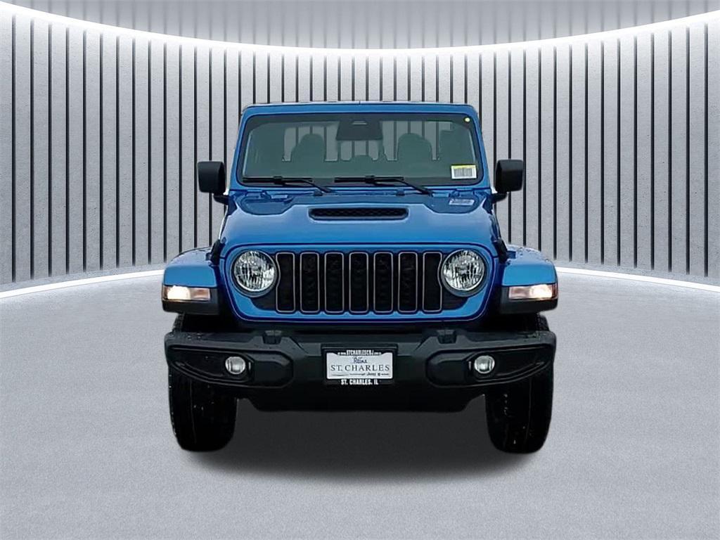 new 2026 Jeep Gladiator car, priced at $47,080