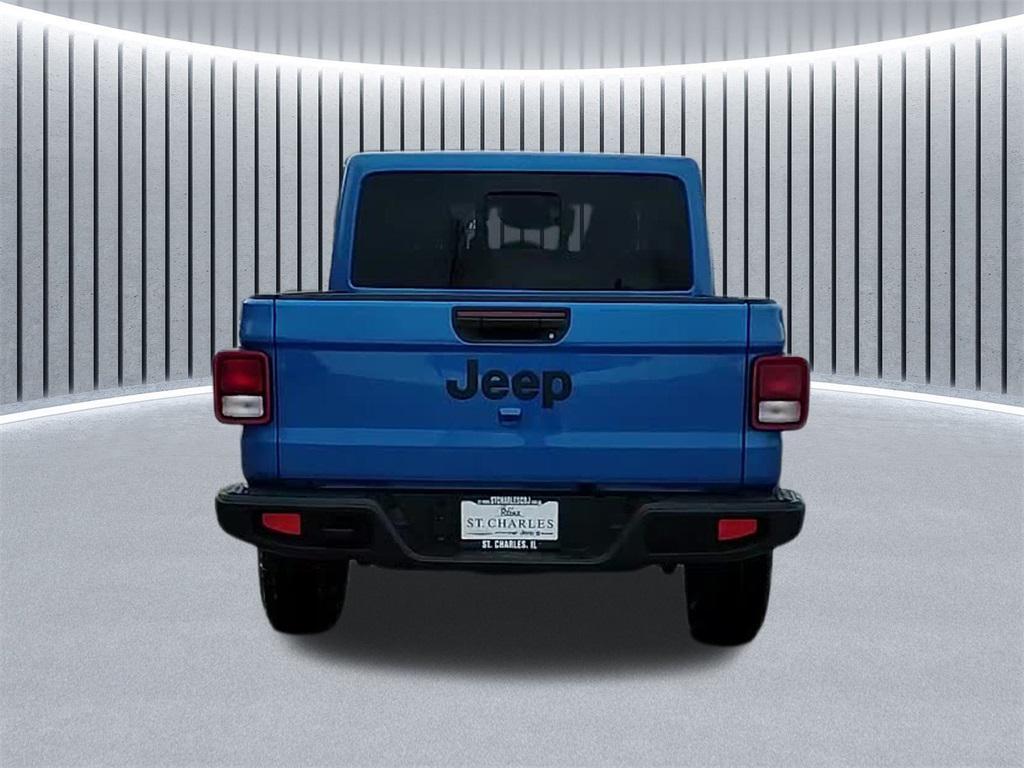 new 2026 Jeep Gladiator car, priced at $47,080