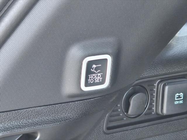 new 2025 Jeep Grand Cherokee car, priced at $43,697