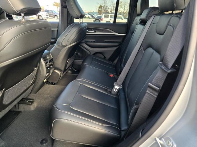 new 2025 Jeep Grand Cherokee car, priced at $43,697