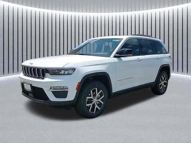 new 2025 Jeep Grand Cherokee car, priced at $41,915