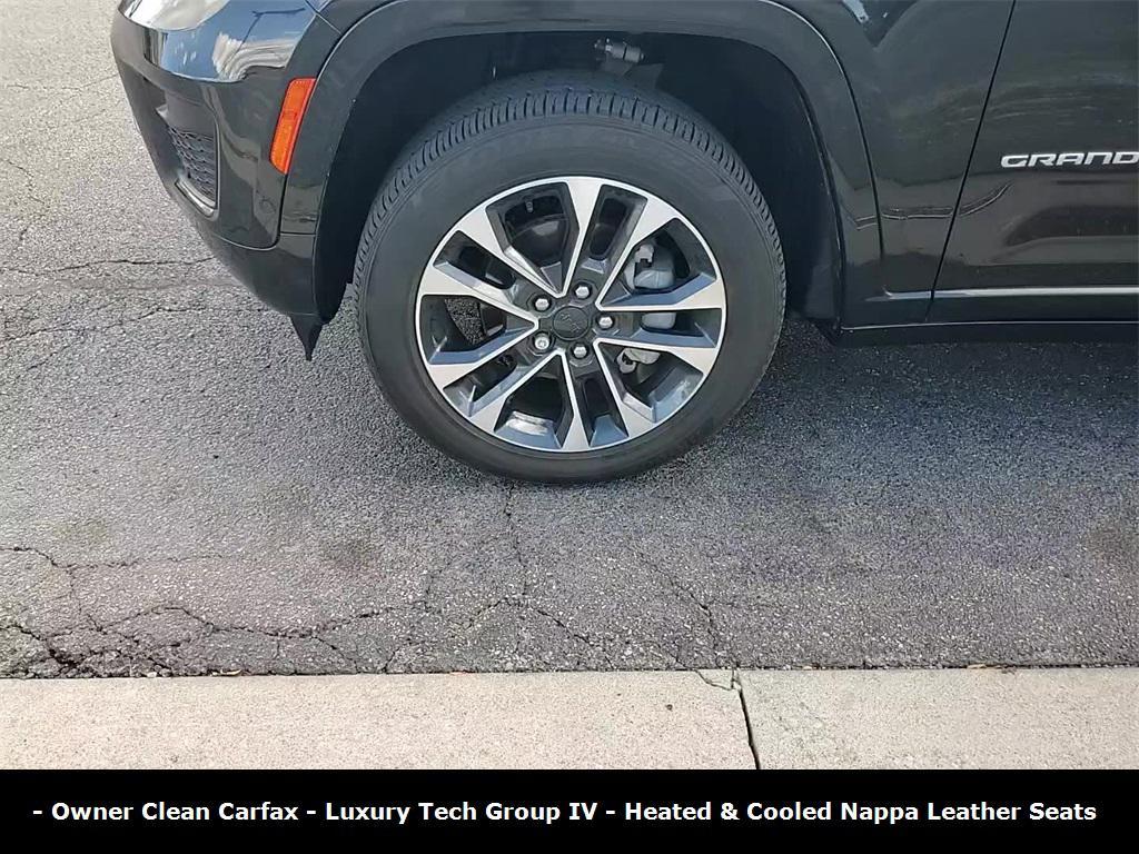 used 2024 Jeep Grand Cherokee car, priced at $43,995