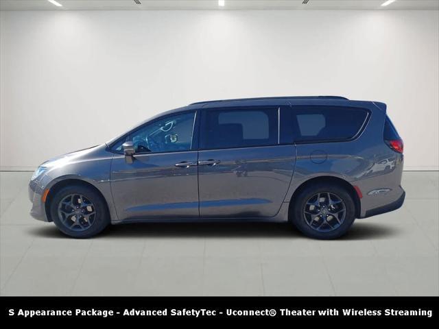 used 2018 Chrysler Pacifica car, priced at $25,895