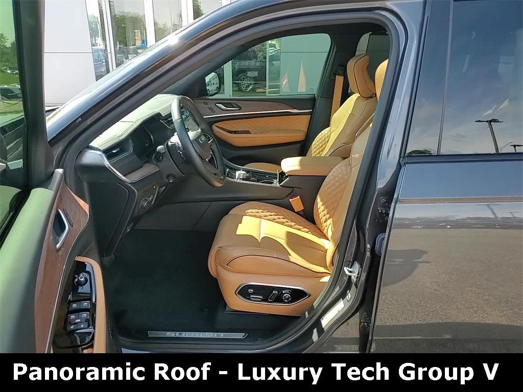 used 2022 Jeep Grand Cherokee 4xe car, priced at $36,801