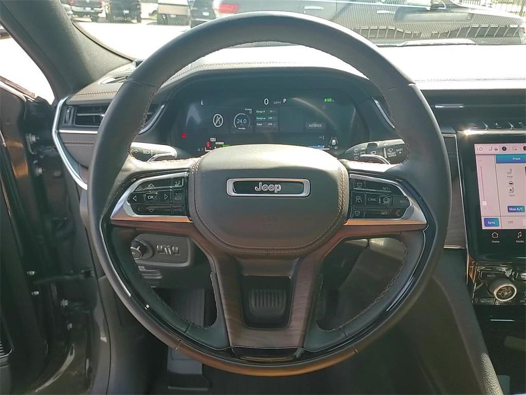 used 2022 Jeep Grand Cherokee 4xe car, priced at $39,995