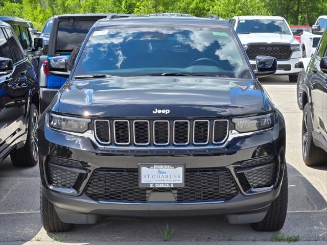 new 2024 Jeep Grand Cherokee car, priced at $32,925