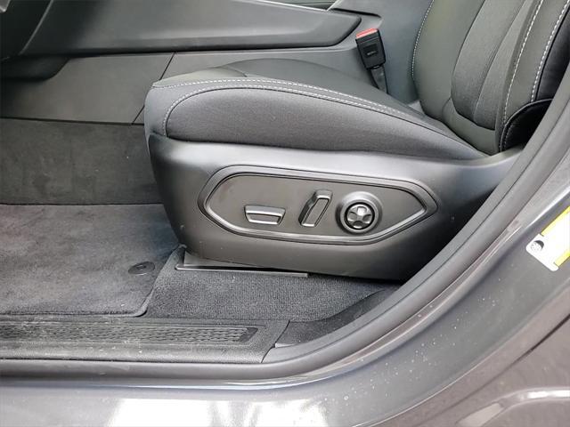 new 2025 Jeep Grand Cherokee car, priced at $38,420
