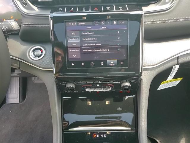 new 2025 Jeep Grand Cherokee car, priced at $38,420