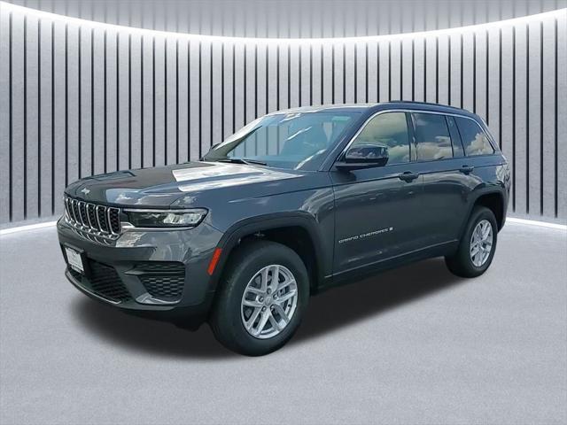 new 2025 Jeep Grand Cherokee car, priced at $38,420