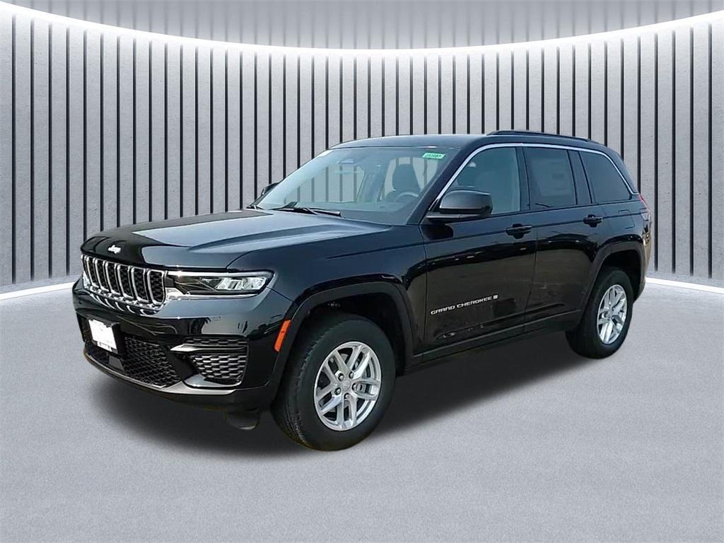 new 2025 Jeep Grand Cherokee car, priced at $37,420