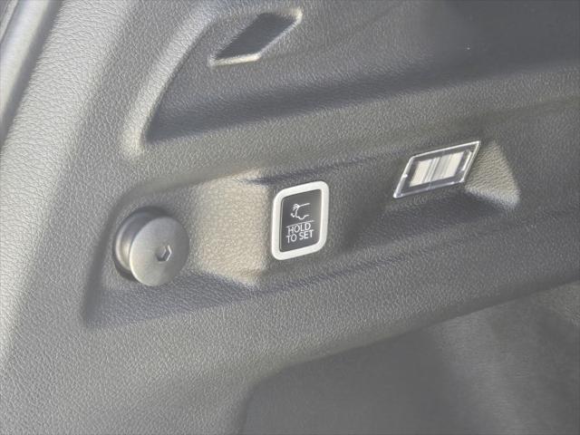new 2025 Jeep Grand Cherokee L car, priced at $43,205